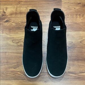 Sorel Out N About Black Slip-On Suede wedge sneaker